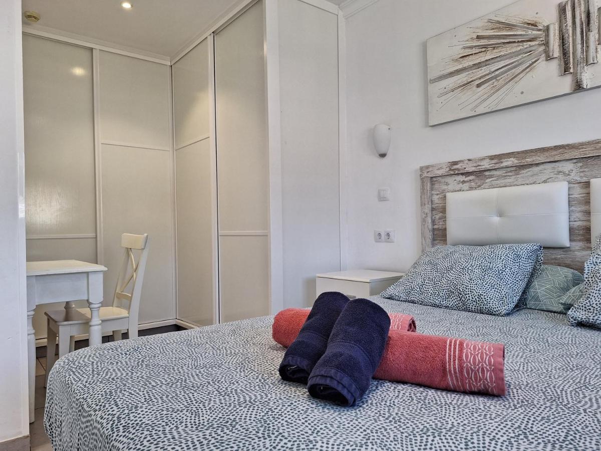 Solaris - Refurbished, Top Floor, Sea Views Puerto Rico  Eksteriør bilde
