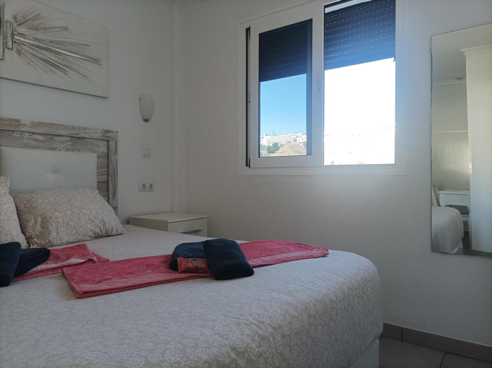 Solaris - Refurbished, Top Floor, Sea Views Puerto Rico  Eksteriør bilde